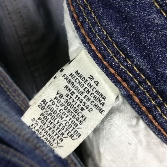 Dollhouse Womens Jeans Cropped Denim Blue Destroyed Distressed Whiskered Plus 24 - Picture 11 of 11